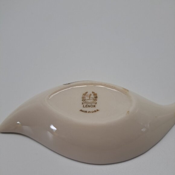 Lenox Hand Painted Platinum Leaf Shaped Trinket Dishes - Picture 5 of 5